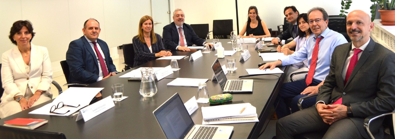 Miembros de la comisión de Transparencia y Buen Gobierno